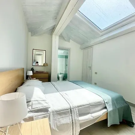 Design On The Apartamento Lido di Camaiore